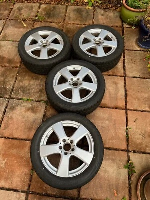 Gut erhaltene Winterreifen - kompletter Satz 225/50 R17 94H auf Alufelgen - Bild 1 von 4