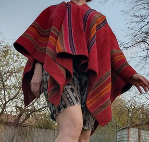 Vintage mid century Bolivian Hand Woven 100% Wool Poncho heavy Indigenous rare - Picture 1 of 24