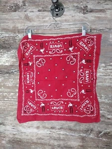 VTG Levis Paisley Bandana Made in USA Wash Fast Red LVC 60s RARE cowboy Hanky - Picture 1 of 6