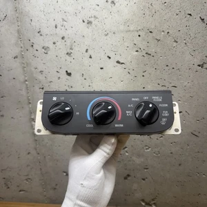 1997-03 Ford F150 F250 Heat AC Climate Control Temperature Switch - Picture 1 of 15