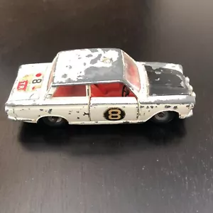 Vintage Dinky Toys Ford Cortina Meccano Ltd Metal Car - Picture 1 of 10