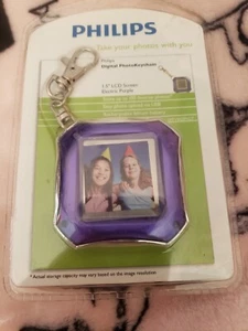 Vintage Phillips Digital Photo Keychain 1.5" LCD 8 MB Rechargeable Purple - Picture 1 of 2