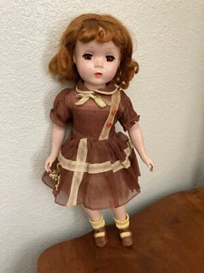 Alexander Maggie Face Walker Doll. Original Outfit. Brown Eyes & Red Hair, 18" - Picture 1 of 14