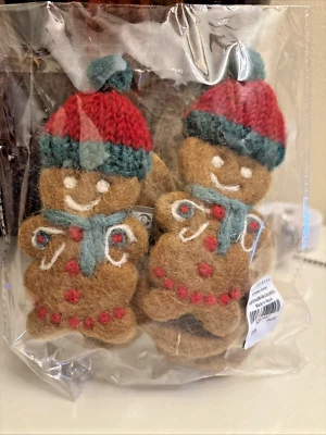 Pottery barn holiday NAPKIN RING GINGERBREAD Santa Christmas party Wool SET 4 - Image 1 of 4