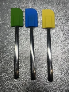 Set of 3 Crate and Barrel Spatulas - Picture 1 of 5