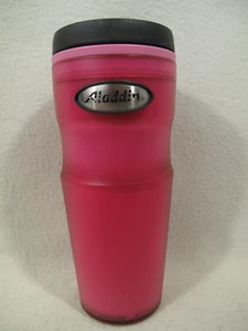 Aladdin Easy Grip Becher 16 Oz. Rosa ~ schwarz ~ Getränk ~ tragbar ~ Trinkflasche & Deckel - Bild 1 von 14