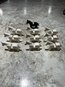 LEGO Knights Horse White Castle Medieval Horse #4493 & Black Horse - 10 total - Picture 1 of 3