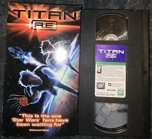Titan A.E. (vhs) Drew Barrymore, Matt Damon, Bill Pullman. Sehr guter Zustand Selten. Animiert - Bild 1 von 2