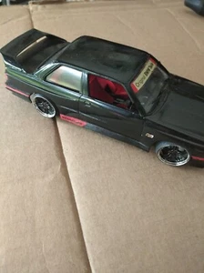 Modellino BMW E30 M3 AC Schnitzer in Plastica scala 1: 24 Nero . - Foto 1 di 4