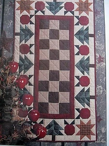 Thimbleberries Christmas Apple Tablerunner pieced quilted Craft Pattern - Picture 1 of 2