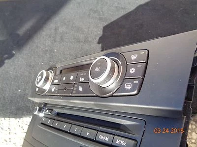 2009-2011 BMW E90 E91 E92 X1 335i 328i 335d 135i 128i heater AC climate control - Image 1 of 4