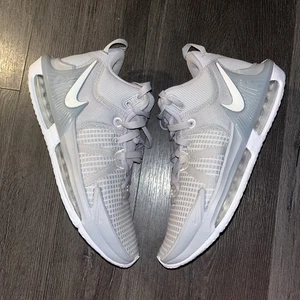 Nike Men’s Size 8 LeBron Witness 7 Wolf Grey Basketball Sneakers NBA LAKERS - Picture 1 of 8