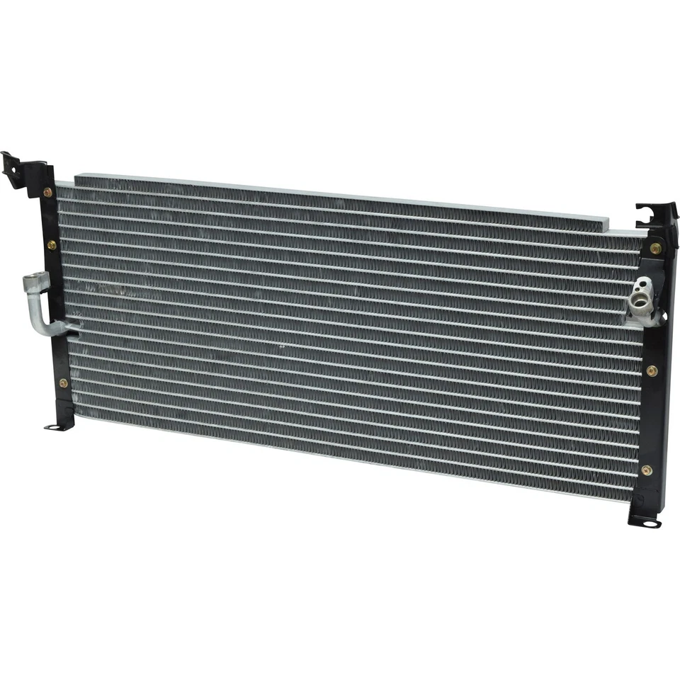 Condensador de aire acondicionado UAC para Toyota RAV4 1996-2000 Foto 1 de 2