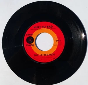 THE LETTERMEN - Hurt So Bad / Catch The Wind - Vinyl 45rpm 1969 Capitol 2482 - Imagen 1 de 4