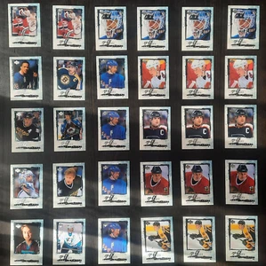 LOT X 30~1998-99 Upper Deck Profiles~Roy~Gretzky(4)~Brodeur(2)~Hull~Lindros~+++ - Picture 1 of 7