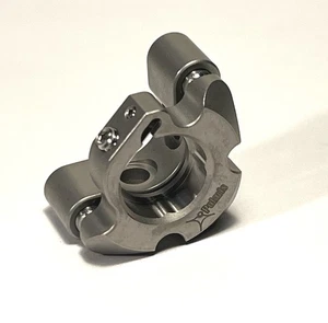 Thorlabs Polaris kinematic mirror mount for Ø0.5" mirrors 3 adjusters - Picture 1 of 3