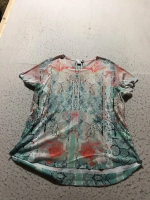 Футболка CJ Banks Christopher большой размер 1X разноцветный цветок бабочка стразы - Изображение 1 из 4