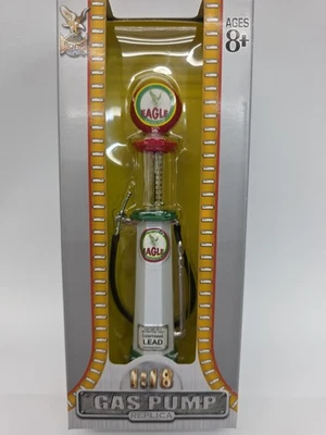 1/18 Scale Road Signature Eagle Gas Pump Replica Diecast Very Detailed  - Image 1 of 3