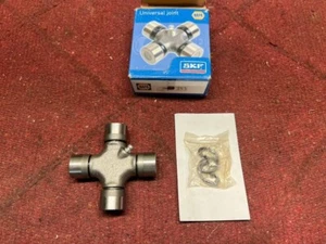 1959-78 Ford Full Size and F Series Universal Joint 353 - Picture 1 of 1