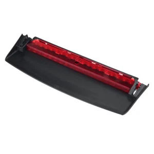 8T0945097B Troisieme 3ème FEU STOP arriere central pour Audi A5/S5/RS5 8T Rouge - Picture 1 of 8