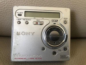 Sony Portable Minidisc Player MD Walkman - Silver MZ-R700 Rare cool vintage - Picture 1 of 3
