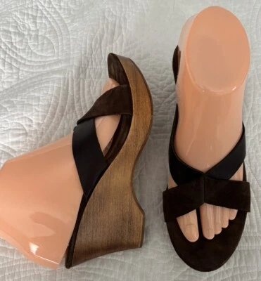 TOMMY BAHAMA Brown Suede/Leather Wood Wedge Platform Heels Sandals Slides 8 - Image 1 of 4
