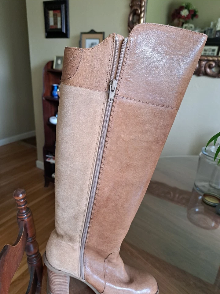 Gianni Bini Hasta la Rodilla Gamuza Cadena Almendra - Botas Tacón - Talla 10M - Usadas dos veces Foto 1 de 4