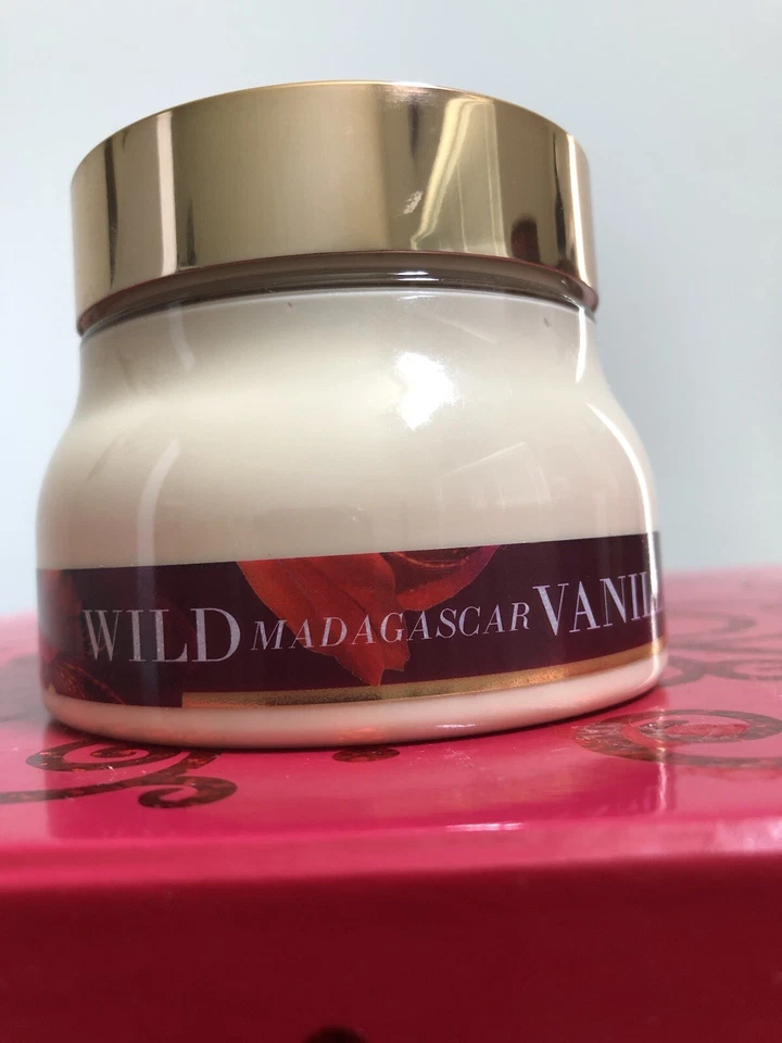 Bath & Body Works Wild Madagascar Vanilla Bean Extract Souffle / Butter 8oz