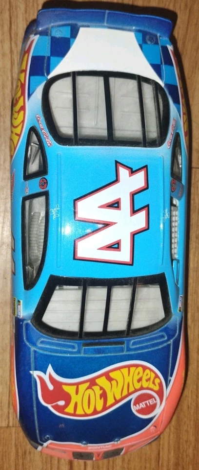 VTG Hot Wheels Racing Kyle Petty #44 Crew's Choice 1:24 Diecast  - Image 1 of 4