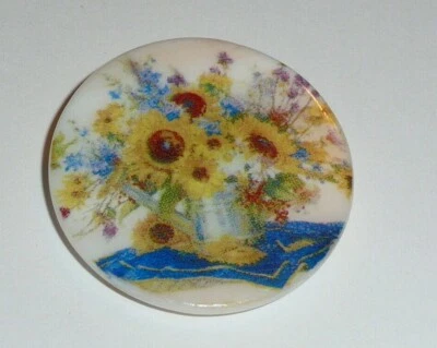 Jarrón de Girasoles y Flores Botón - Madreperla MOP Botón Vástago 1+3/8"  Foto 1 de 4