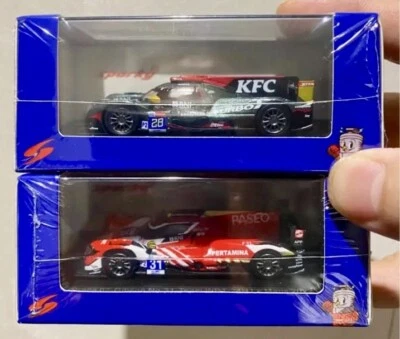 Lot 2 KFC SPARK ORECA 07 Gibson 24h Le Mans 2022 No 28 JOTA No 31 Team WRT - Image 1 of 3