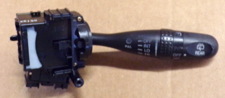 Interruptor limpiaparabrisas Suzuki SX4 2007-2009 Foto 1 de 2