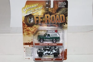JOHNNY LIGHTNING Off Road 1969 Chevy K10 Blazer and 2004 Hummer H2 - Picture 1 of 1