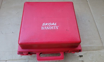 KIT DE EMERGENCIA EN CARRETERA SKOAL BANDITS DE COLECCIÓN DEL EX CONDUCTOR DE ENTREGA SKOAL Foto 1 de 4