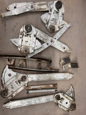 1968-1972 Oldsmobile Vista Cruiser Chevelle Window Regulators Lemans F85 Cutlass - Image 1 of 4