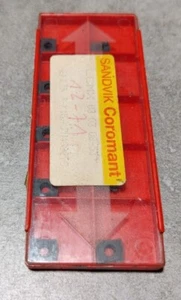 10 SANDVIK LCMX 03 03 08-53 015 P-K15 PADS NEW - Picture 1 of 2