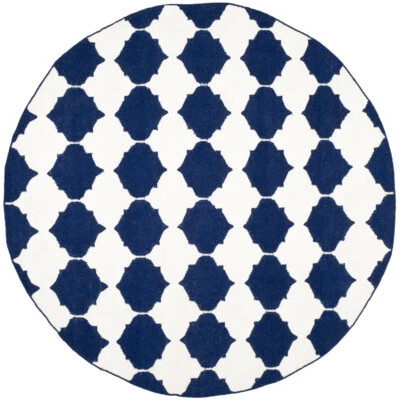 SAFAVIEH Dhurries DHU624D Handwoven Navy / Ivory Rug - Image 1 of 4