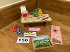Sylvanian families beautiful Tomy vintage party table with accesories ex cond ??