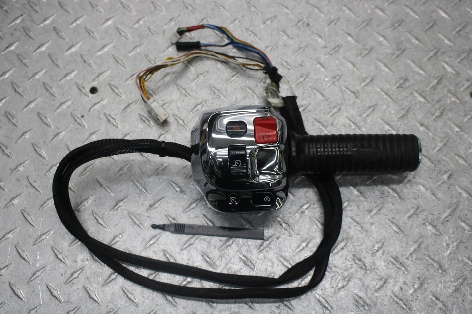 Indian Chief Classic 2015 clip derecho en mango interruptor de arranque de apagado tiene video Foto 1 de 4