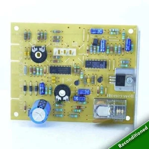 PCB DRIVER HONEYWELL W9335B1039 VIENE CON 1 AÑO DE GARANTÍA - Imagen 1 de 4