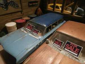 4 PRE-CUT GARAGE DIORAMA FOR SALE SIGNS 1:24 1:25 SCALE MODEL CAR & PICKUP TRUCK - Picture 1 of 12