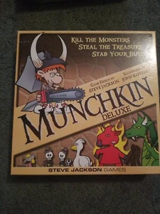 MUNCHKIN DELUXE BOARD GAME (2012) GAME DESIGN BY STEVE JACKSON Rules Version 1.6 - Picture 1 of 3