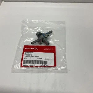 NEW Genuine HONDA Fuel Petcock Valve EB2200IT EU2200IT 16950-Z44-A31 OEM - Picture 1 of 4
