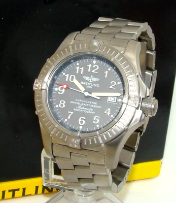 BREITLING AVENGER SEAWOLF 44mm TITANIUM AUTOMATIC WATCH E17370 W/BOX & PAPERS - Image 1 of 4