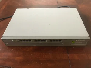 Bay Networks BayStack 100Base-T Hub - Tested - Picture 1 of 6