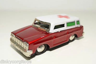 TINPLATE BLECH RED CHINA MF732 FORD DODGE AUTO AMBULANZA OTTIME CONDIZIONI - Immagine 1 di 4