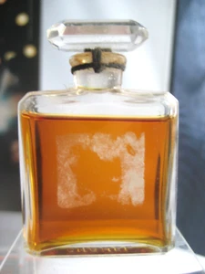 ๐1960s Vintage New/Sealed 1/2 oz **PARFUM** Chanel Exrait pure perfume - Picture 1 of 3