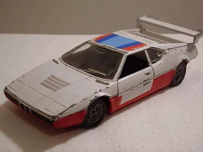 BMW M1 - POLISTIL  - SN04 1-81 - SCALA 1:25 - ANNI '80 - Immagine 1 di 4