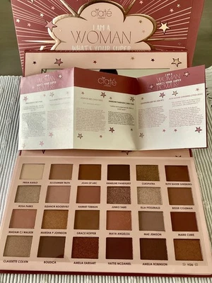 Ciaté Lidschattenpalette „I am a woman. What’s your super power?“ BrandNEU - Bild 1 von 4