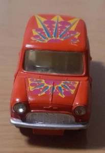 Pop Art Mini Car - Picture 1 of 6